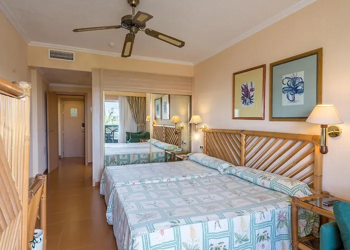 Bluesea Costa Bastian 4*