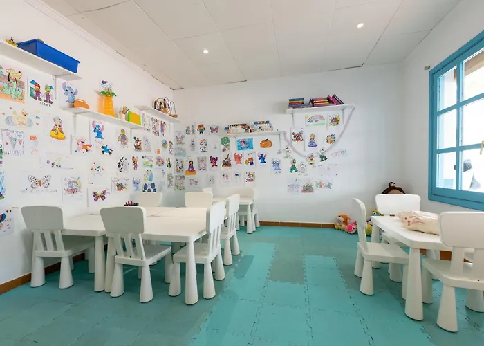 Bluesea Costa Bastian Отель